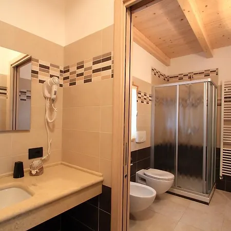 Farm stay Val Codera *
