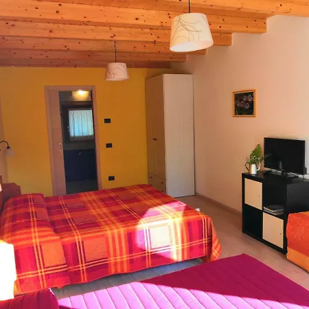 Farm stay Val Codera