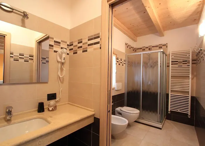 Κατάλυμα σε φάρμα Val Codera *