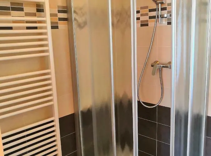 Κατάλυμα σε φάρμα Val Codera